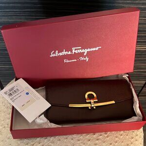 Salvatore Ferragamo Wallet - Lavendar Pebble
